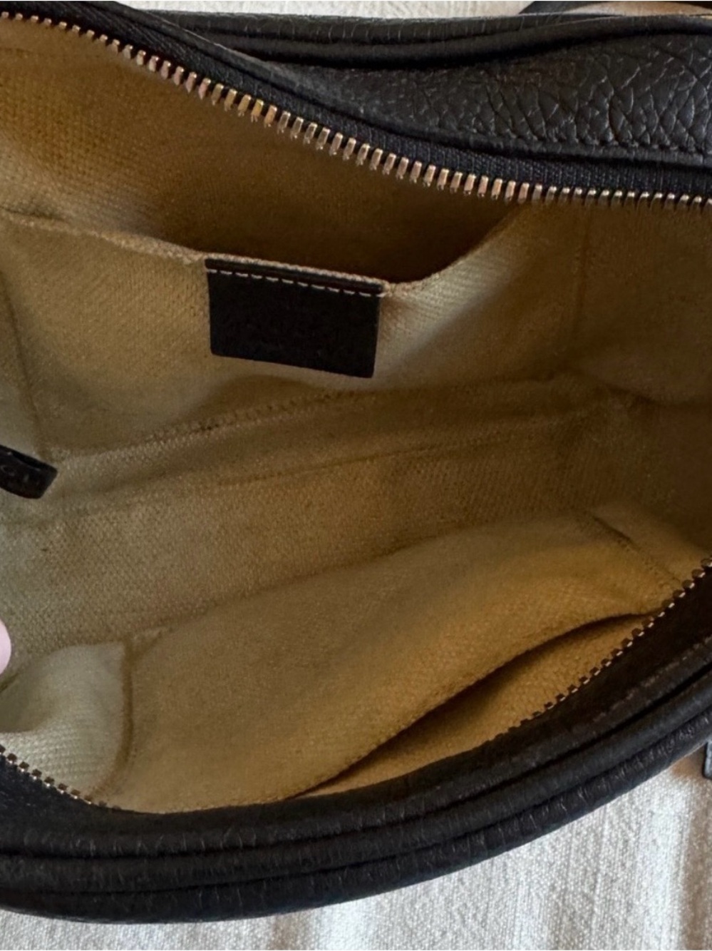 GUCCI Interlocking G Soho Disco Bag - Picture 11 of 16